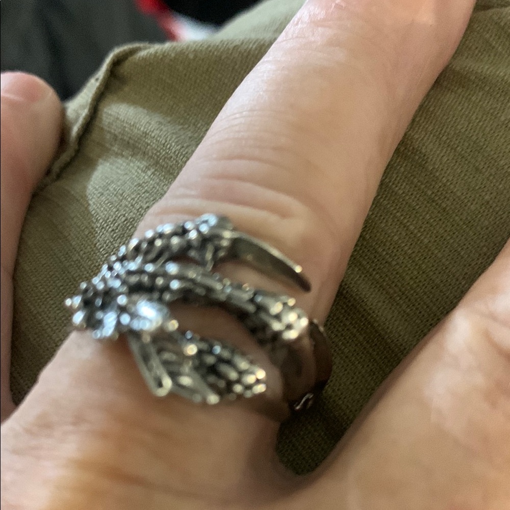 Silver Dragon Claw Ring
